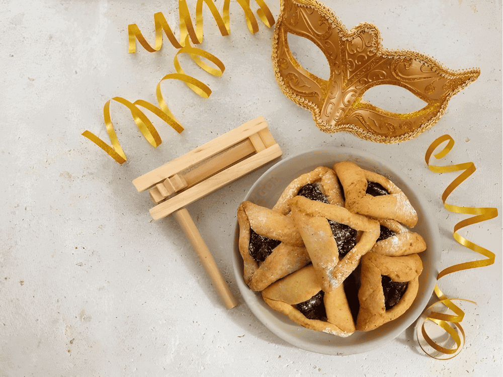 Hamantaschen and Purim mask